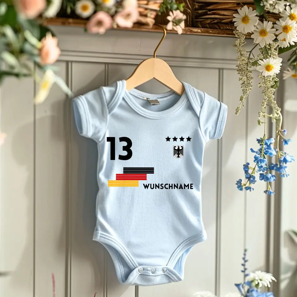 Voetbal - Gepersonaliseerd baby rompertje/rompertje, shirt met aanpasbare naam en rugnummer, babyrompertje van 100% biologisch katoen