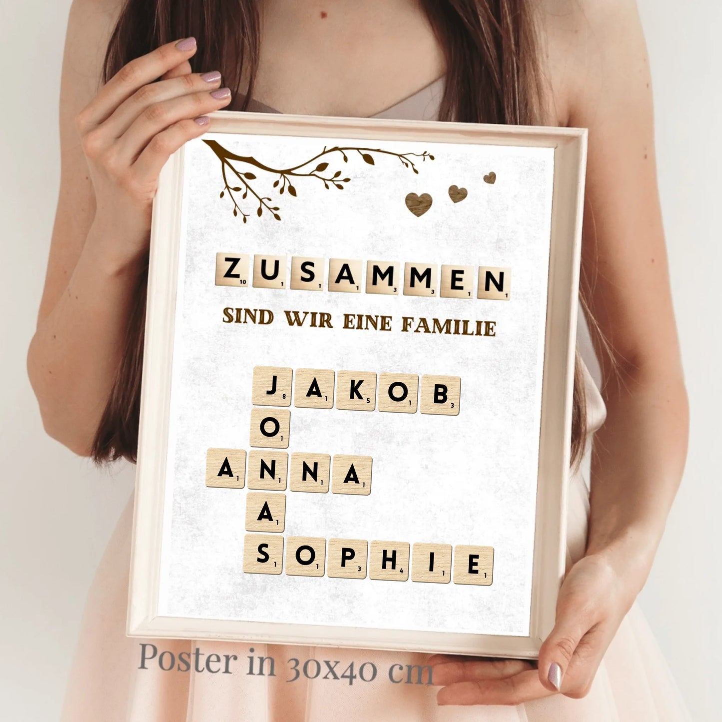 Toile Scrabble personnalisée avec les noms de toute votre famille - "Ensemble nous sommes une famille"