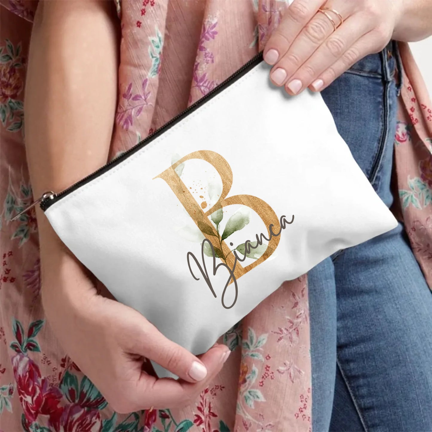 cosmetic bag mockup 2