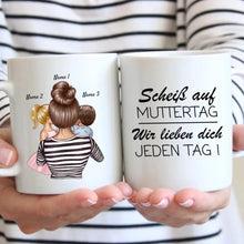 Afbeelding in Gallery-weergave laden, Manche nennen es Chaos, wir nennen es Familie - Personalisierte Familien Tasse (Muttertag, Vatertag mit 1-4 Kinder)
