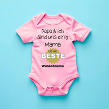 Afbeelding in Gallery-weergave laden, Mama is de beste - Gepersonaliseerde baby onesie/romper, 100% biologisch katoen
