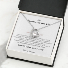 Charger l&#39;image dans la galerie, À la femme de ma vie - Collier avec pendentif coeur &amp; carte personnalisée
