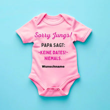 Afbeelding in Gallery-weergave laden, Sorry jongens, papa zegt geen dates - Gepersonaliseerde baby onesie/romper, 100% biologisch katoen voor meisjes
