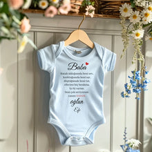 Afbeelding in Gallery-weergave laden, Sevgili baba - Gepersonaliseerde baby onesie/romper Turks, 100% biologisch katoenen baby bodysuit
