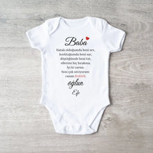 Afbeelding in Gallery-weergave laden, Sevgili baba - Gepersonaliseerde baby onesie/romper Turks, 100% biologisch katoenen baby bodysuit
