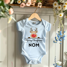 Afbeelding in Gallery-weergave laden, Merry Christmas Baby - Onesie/dorsal bébé gepersonaliseerd voor Noël, 100% biologisch katoen
