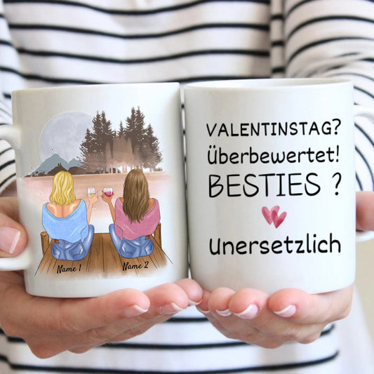 La Saint-Valentin ? Bof ! Les meilleures amies ? Irremplaçables ! – Mug personnalisé pour copines, collègues, frères et sœurs (2 à 4 personnes)