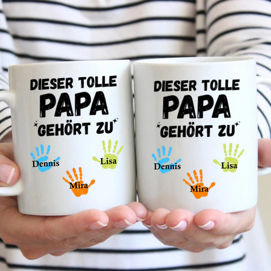 Deze geweldige papa hoort bij ons - Gepersonaliseerde mok voor vaders met namen van de kinderen/familie (papa, mama, opa, oma)
