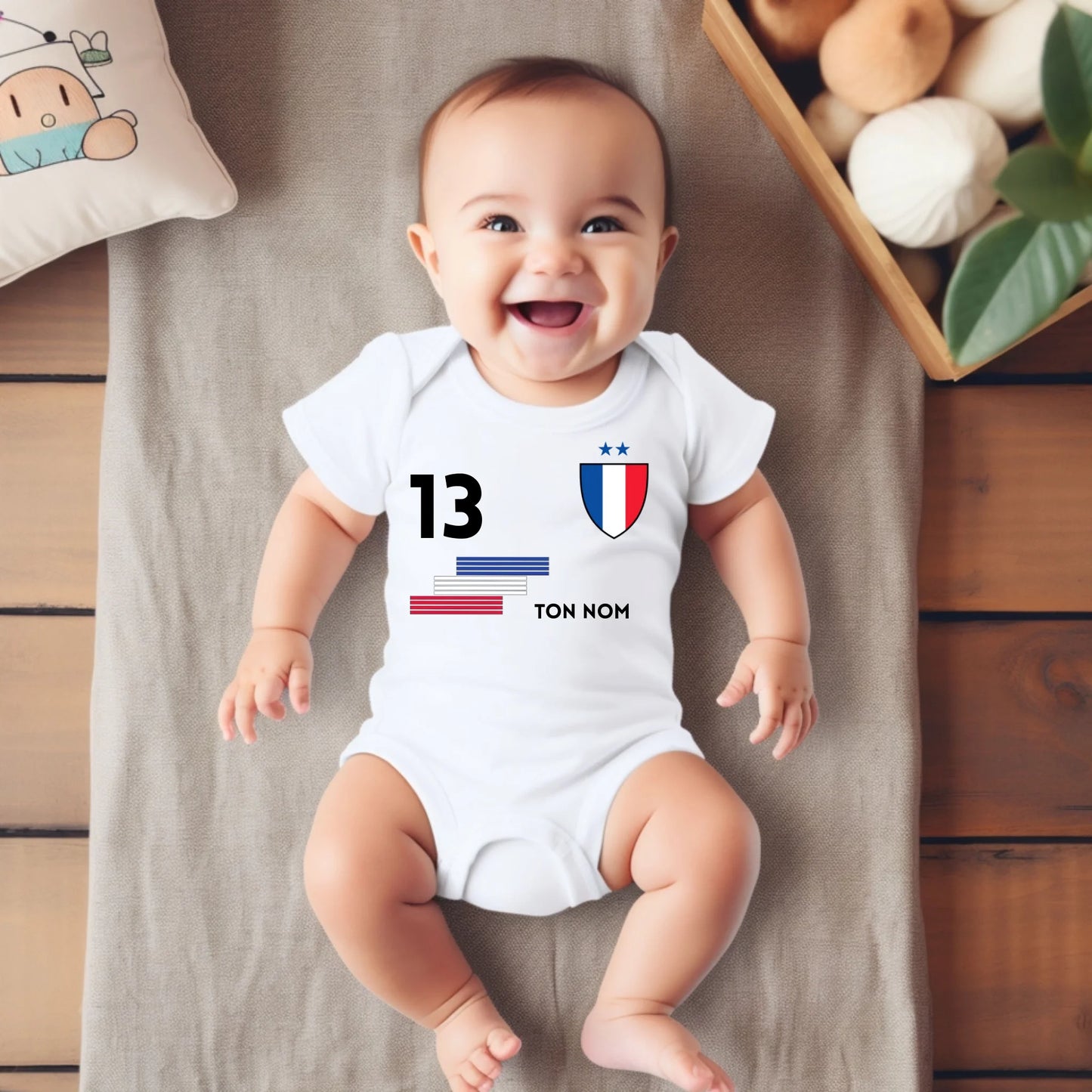 Maillot de foot France - Body bébé personnalisé avec prénom et numéro de maillot personnalisables, 100% coton bio, World Cup 2026