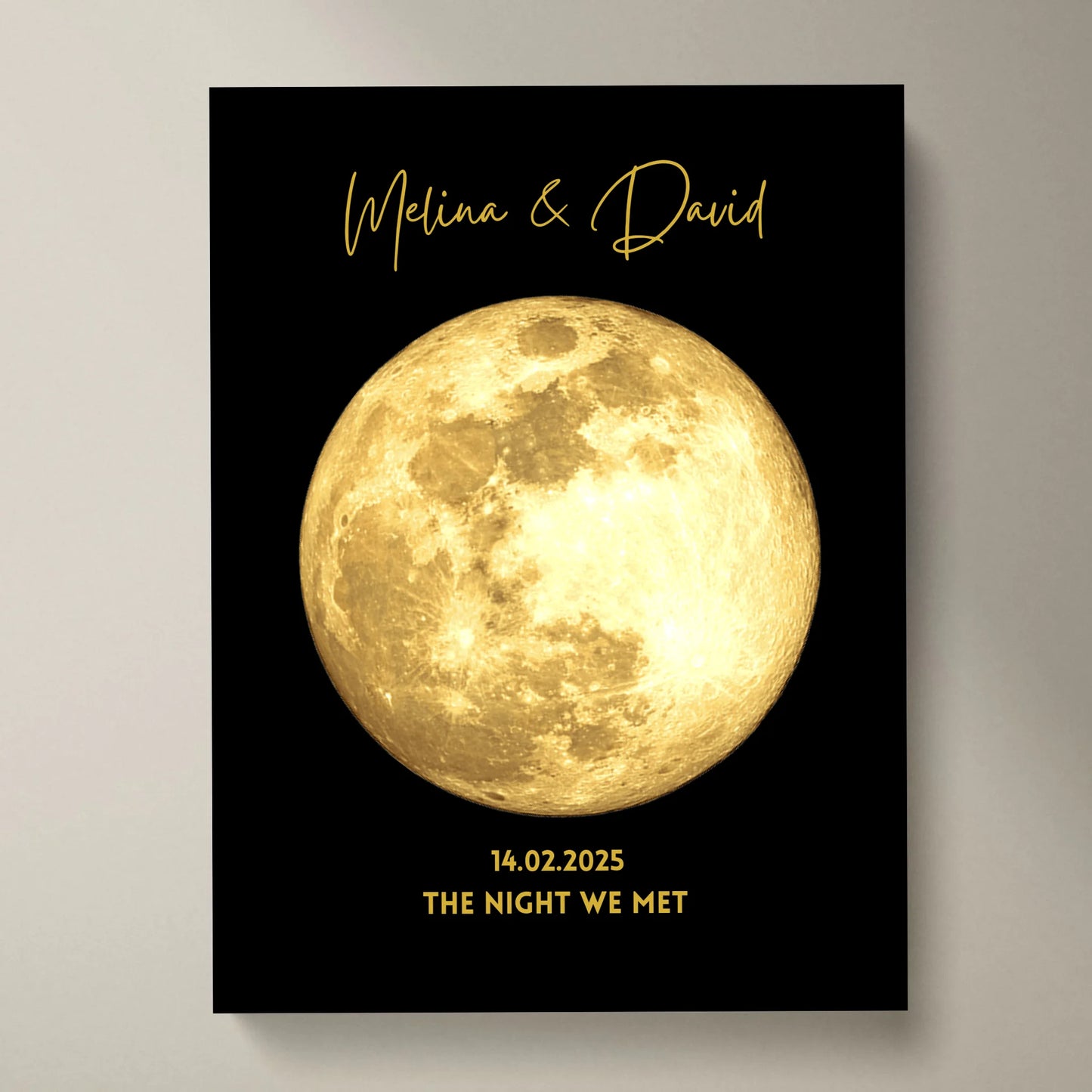 De nacht dat we elkaar ontmoetten - Gepersonaliseerde maanfaseposter, Gouden maan door datumgeschenk