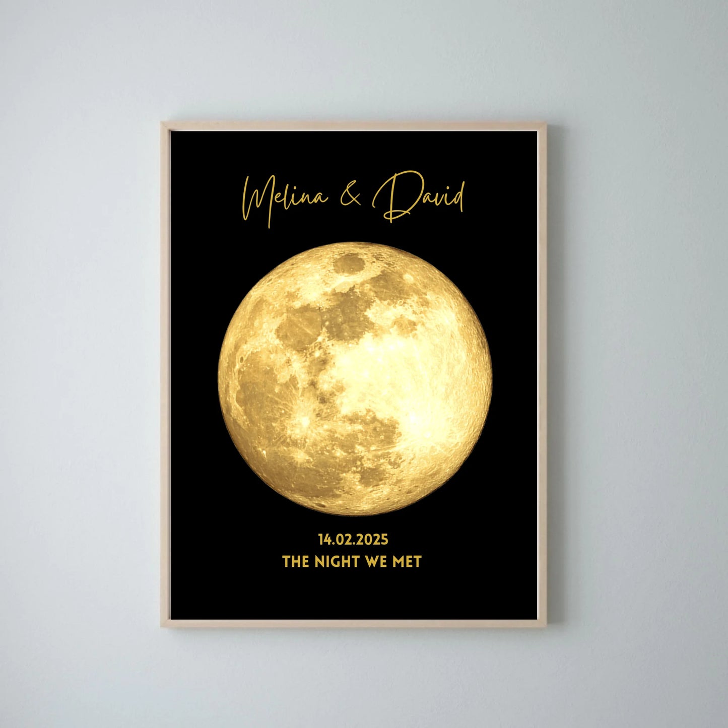De nacht dat we elkaar ontmoetten - Gepersonaliseerde maanfaseposter, Gouden maan door datumgeschenk