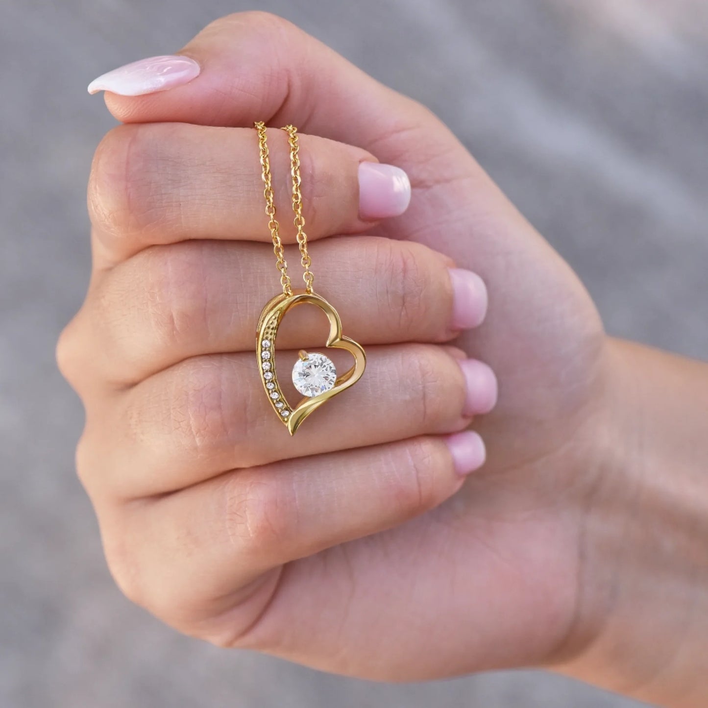 Love of My Life - Collier avec pendentif cœur doré et carte personnalisée (cadeau Saint Valentin)